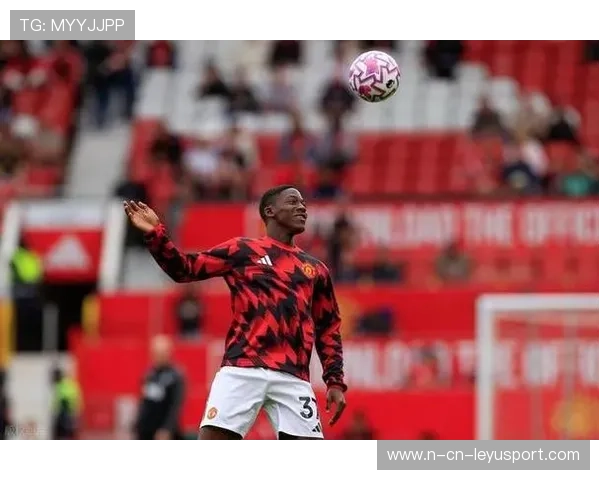 德布劳内和麦克托米奈推荐那不勒斯尝试签梅努，德布劳内和穆勒